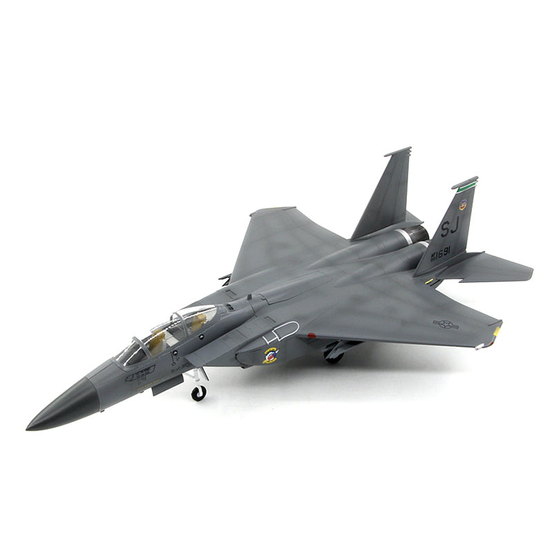 McDonnell Douglas F-15E Eagle fighter pre-built 1/72 scale collectible plastic military aircraft model