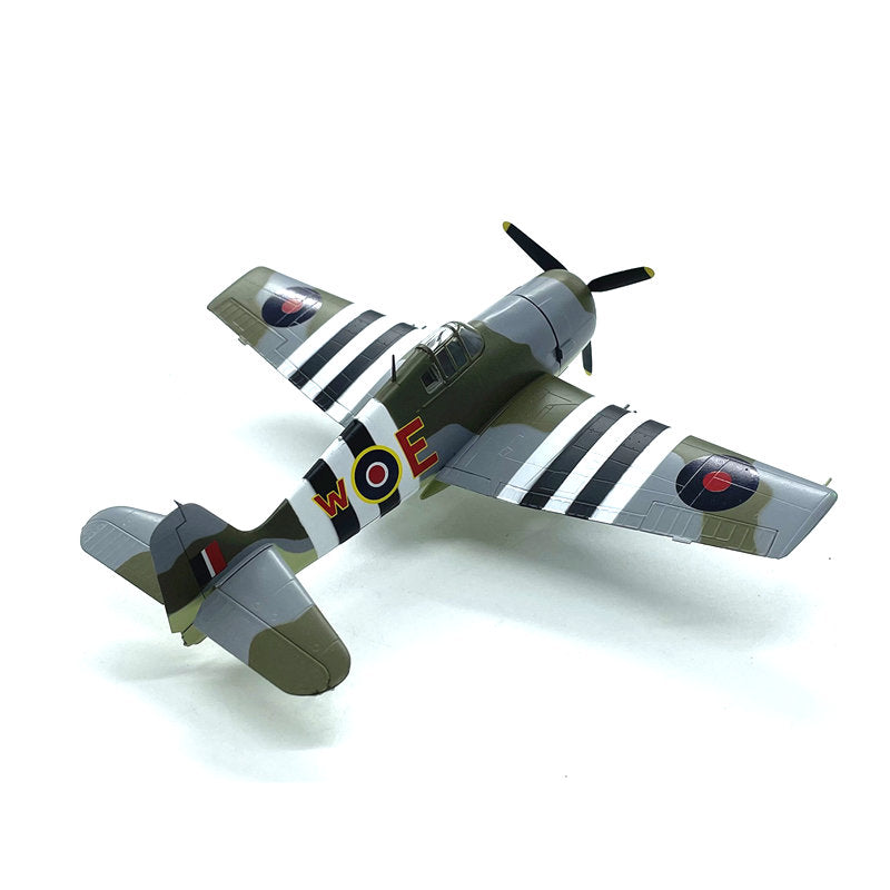 prebuilt 1/72 scale F6F Hellcat aircraft model 37200