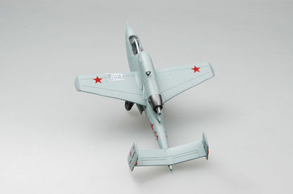 prebuilt 1/72 scale He 162 A-2 fighter aircraft model 36346