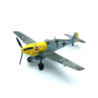 1/72 scale prebuilt Bf 109E-3 fighter plastic collectible model 37284