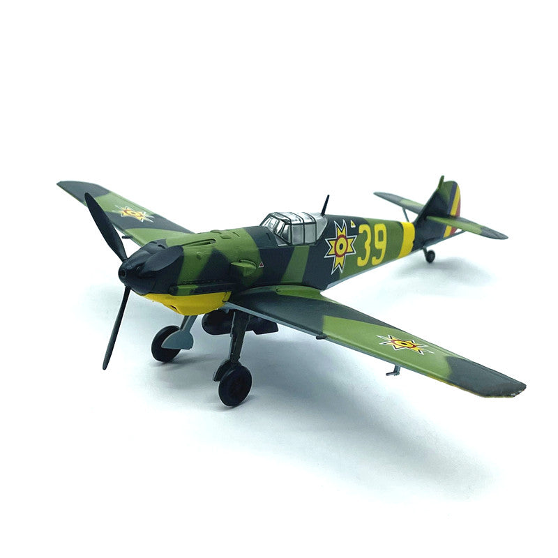 1/72 scale prebuilt Bf 109E-3 fighter plastic collectible aircraft model 37285