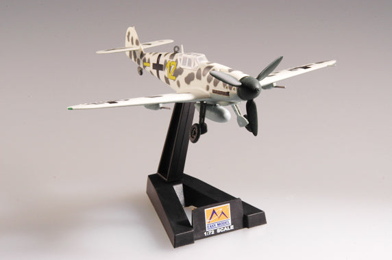 1/72 scale prebuilt Bf 109G-2 WWII fighter aircraft model 37254