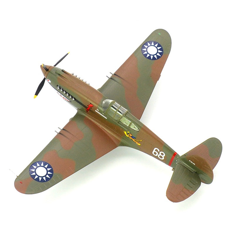 1/72 scale P-40 Warhawk aircraft model