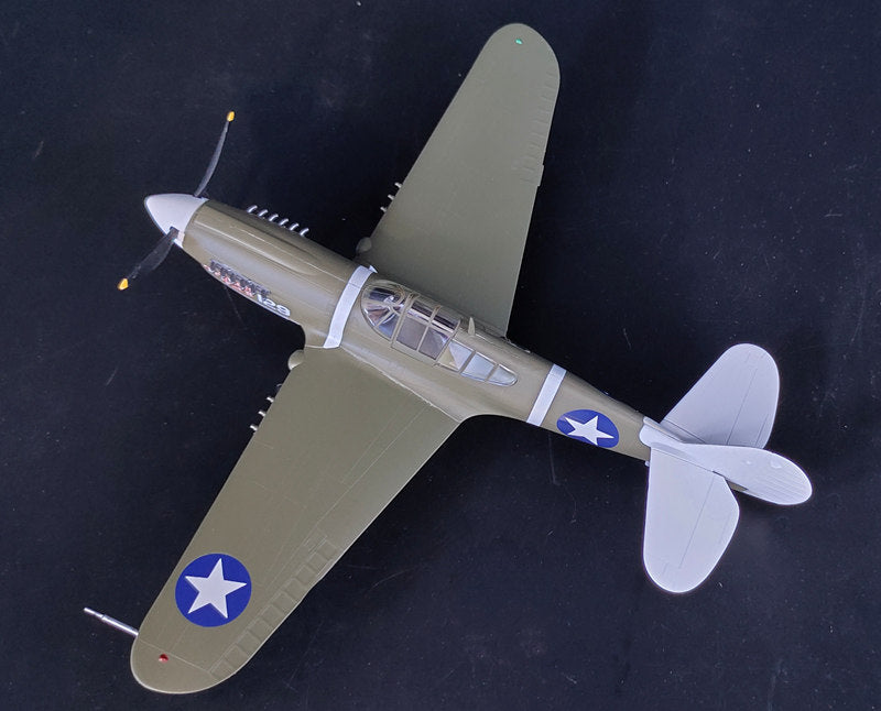 prebuilt 1/48 scale P-40 Warhawk aircraft model 39311