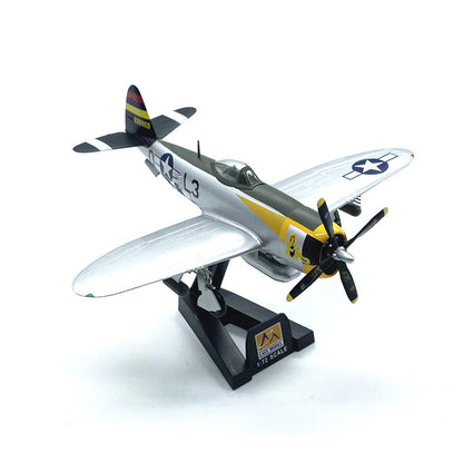 1/72 scale P-47D Thunderbolt WWII fighter aircraft model 37287