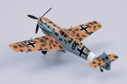 1/72 scale prebuilt Bf 109E-7 fighter aircraft model 37277