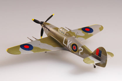 1/72 scale prebuilt Hurricane Mk II fighter aircraft model 37241