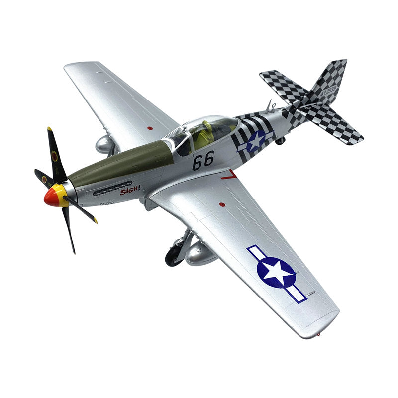 prebuilt 1/48 scale P-51 Mustang aircraft model 39305