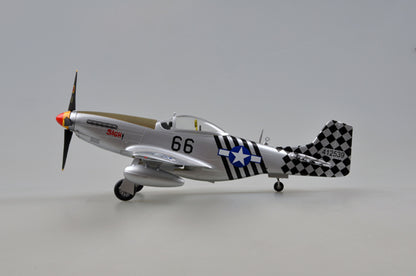 prebuilt 1/48 scale P-51 Mustang aircraft model 39305