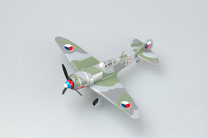 prebuilt 1/72 scale La-7 fighter airplane model 36330