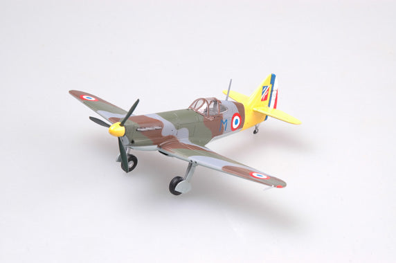 prebuilt 1/72 scale D.520 fighter aircraft model 36335