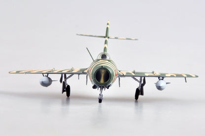 prebuilt 1/72 scale MiG-15 fighter model 37133