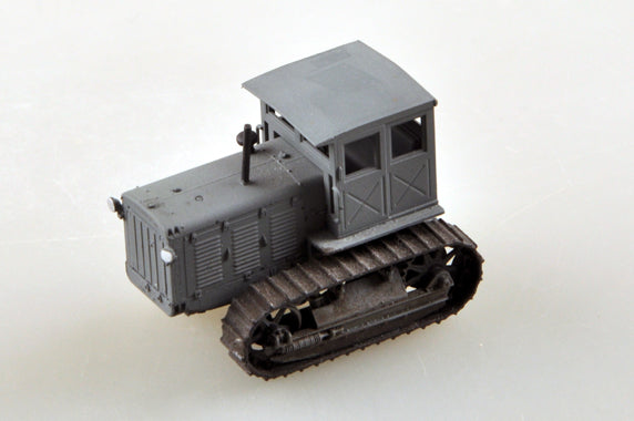 prebuilt 1/72 scale S-65 Stalinets tractor model 35115