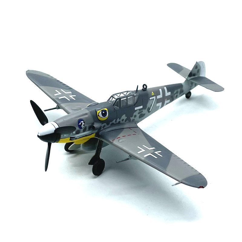 1/72 scale prebuilt Bf 109G-6 fighter collectible model 37260