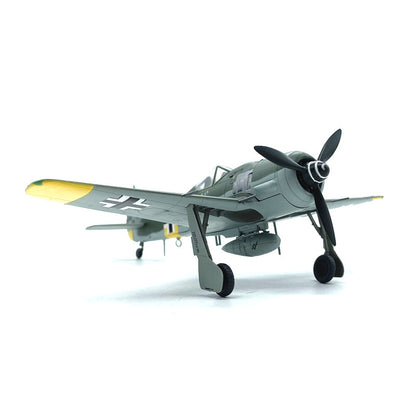 prebuilt 1/72 scale Fw 190 A-6 fighter airplane model 36404