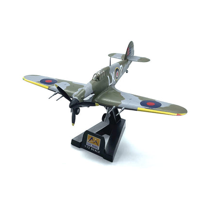 1/72 scale prebuilt Hurricane Mk II fighter aircraft model 37241