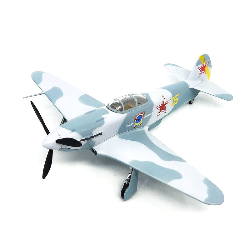 1/72 scale prebuilt Yak-3 fighter airplane model 37228