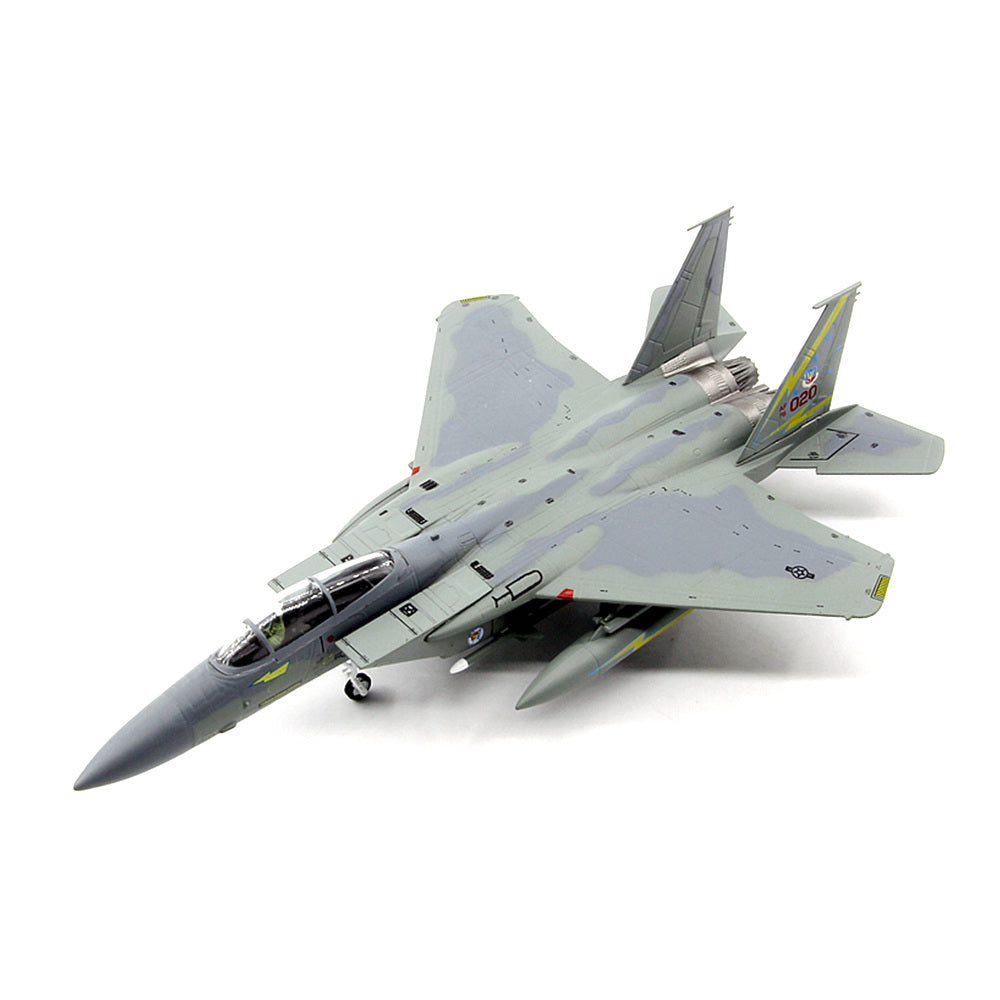 1/100 scale diecast F-15 Eagle fighter aircraft model