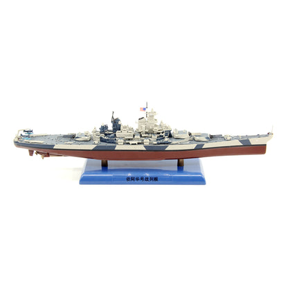 1/1000 scale diecast Iowa BB-61 battleship model