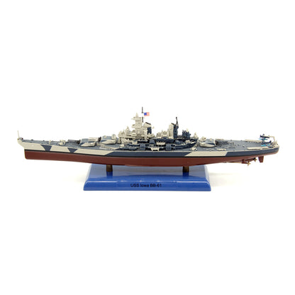 1/1000 scale diecast Iowa BB-61 battleship model