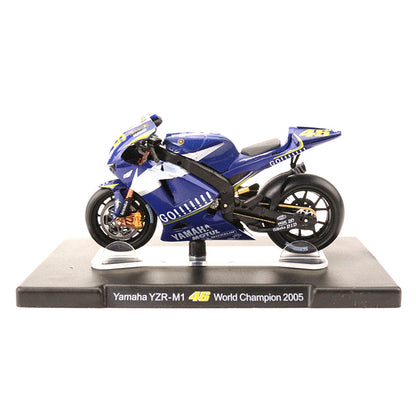 Yamaha YZR-M1 46 World Champion 2005 1/18 Scale Diecast Metal Motorcycle Collectible Model